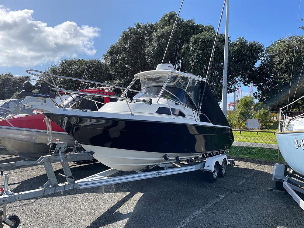 Raymarine Radar Installation on a Buccaneer Billfisher 237