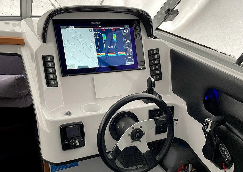 Simrad S5100 Upgrade on a Haines Hunter SS725 - East Coast Marine Electronics 