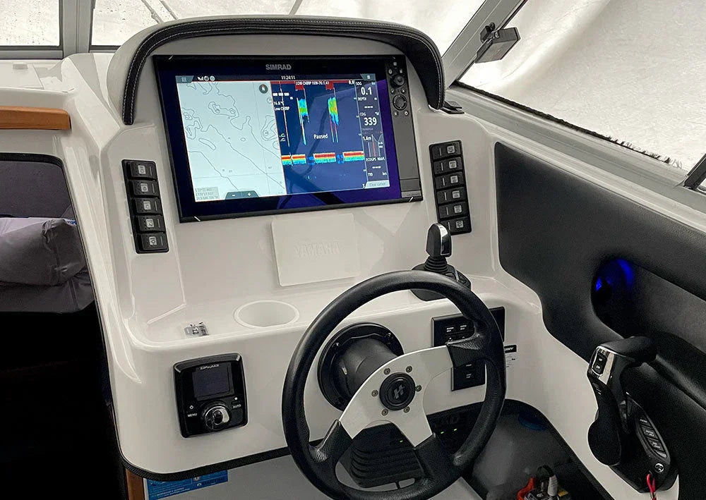 Simrad NSS EVO3S 16 and S5100 sounder module.