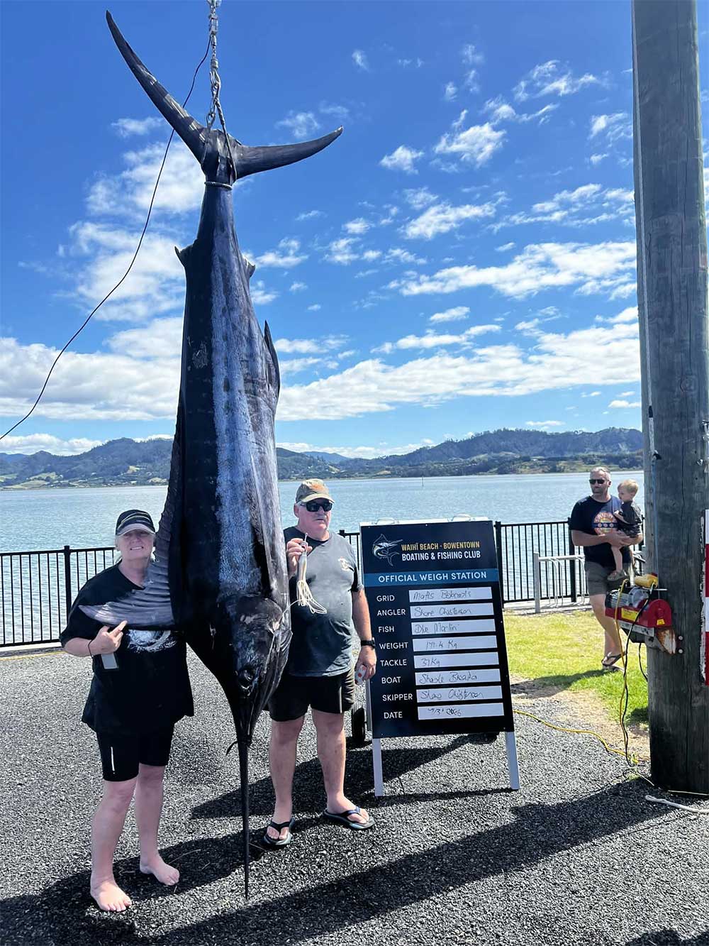 Customer Success: 171.4kg Blue Marlin for “Shade Breaka” - East Coast Marine Electronics 
